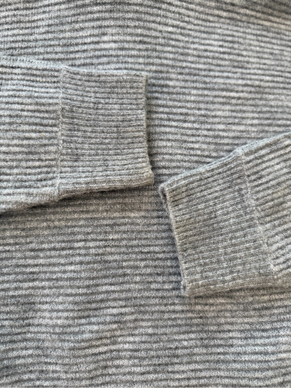 Calia Gray Ribbed Hooded Women’s Cropped Sweater Size Medium - Picture 10 of 10